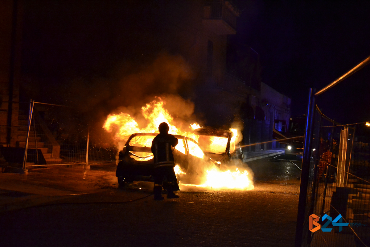 Incendio 2 Auto Porto-4.jpg