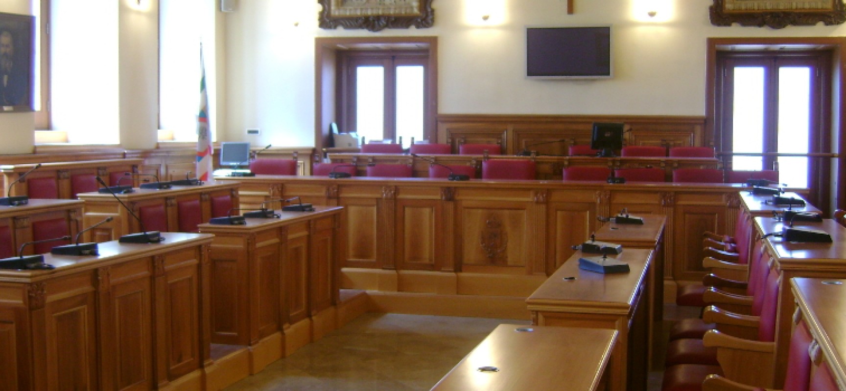 Consiglio comunale rinviato, Spina: “Consapevolezza delle anomalie amministrative”