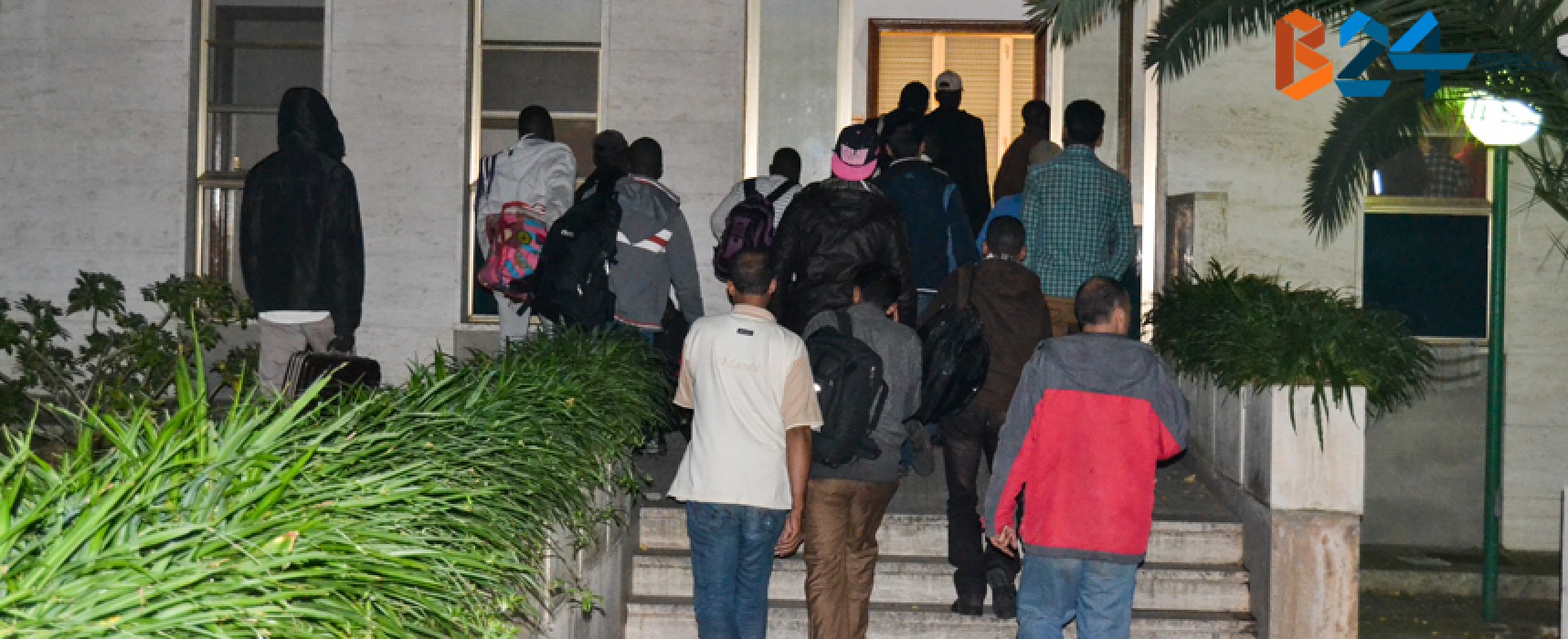 Ventotto profughi arrivati la scorsa notte a Villa San Giuseppe / FOTO