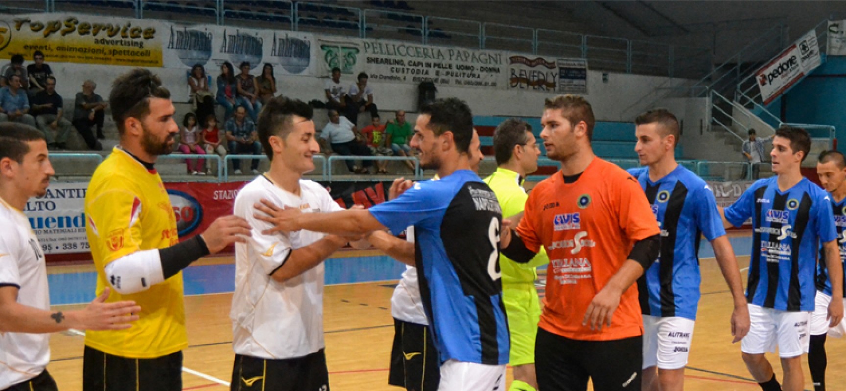 Scambio Futsal Bisceglie-Salinis: Colangelo in neroazzurro De Cillis a Margherita di Savoia