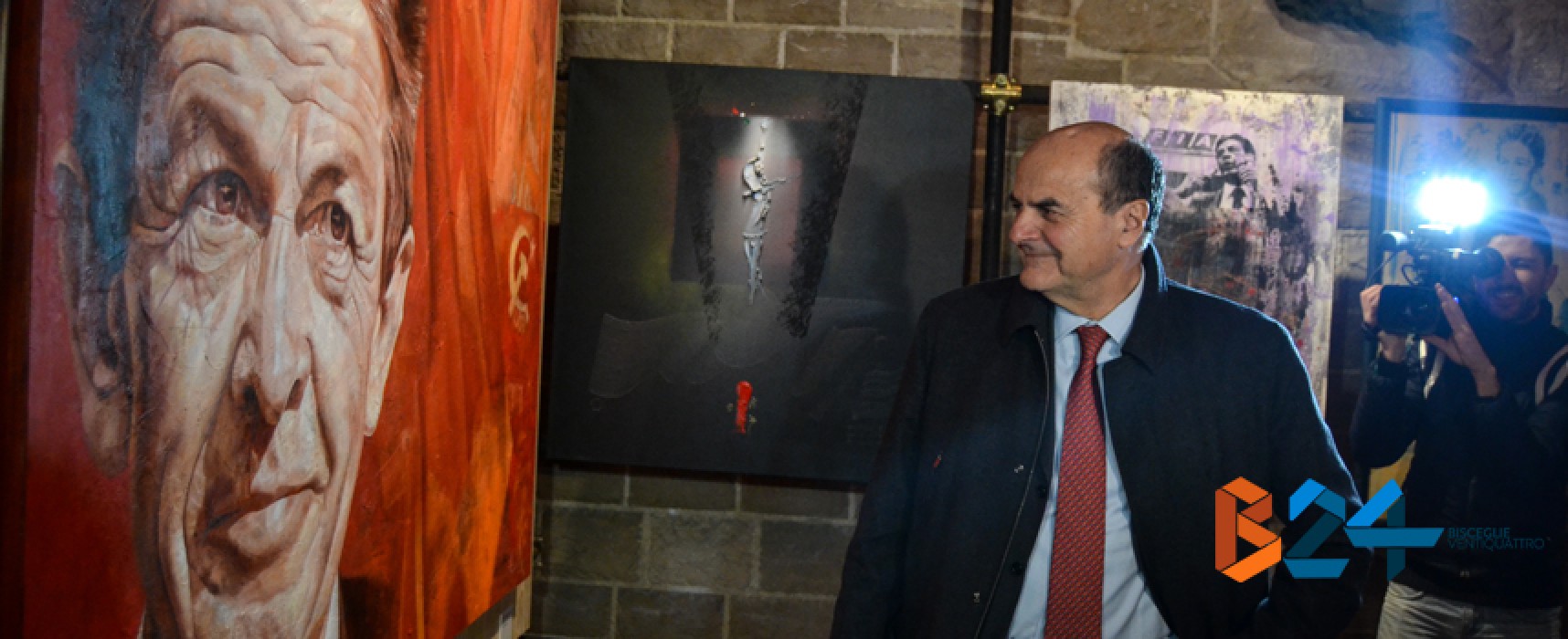 Inaugurata la mostra su Berlinguer, Bersani: “Giovani dimostrino che può esistere una politica pulita” / FOTO