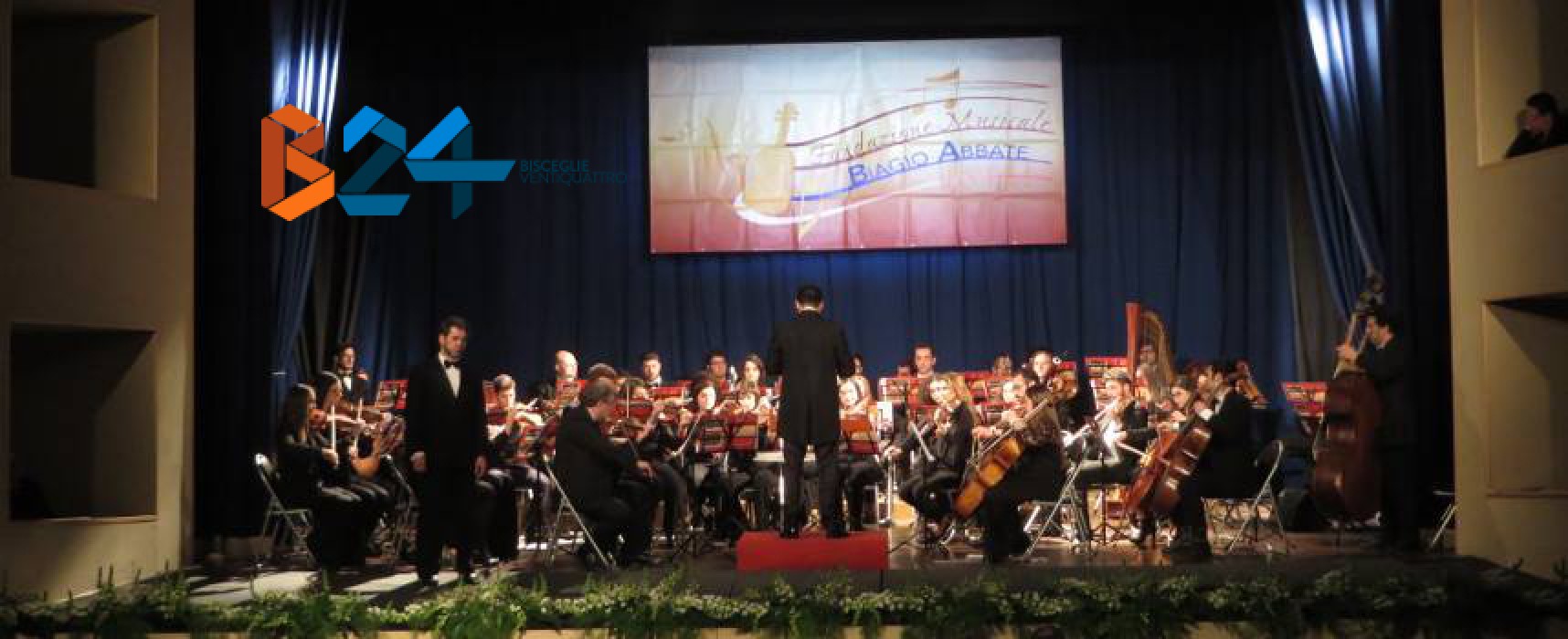 Concerto d’Inverno, l’Orchestra Biagio Abbate coinvolge ed emoziona il pubblico del Politeama / FOTO