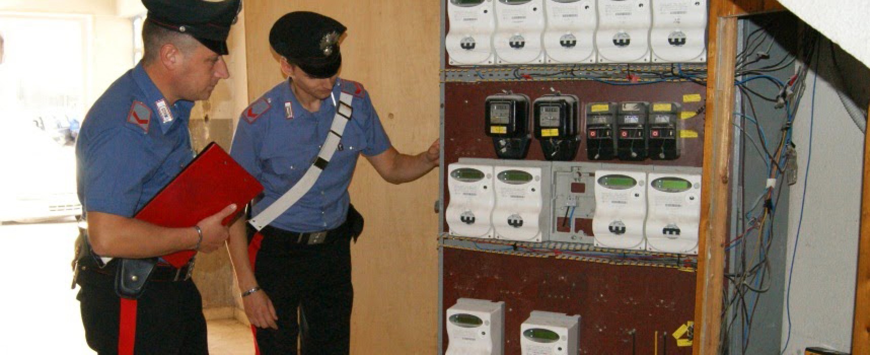 Furto di energia elettrica, sei arresti dei carabinieri