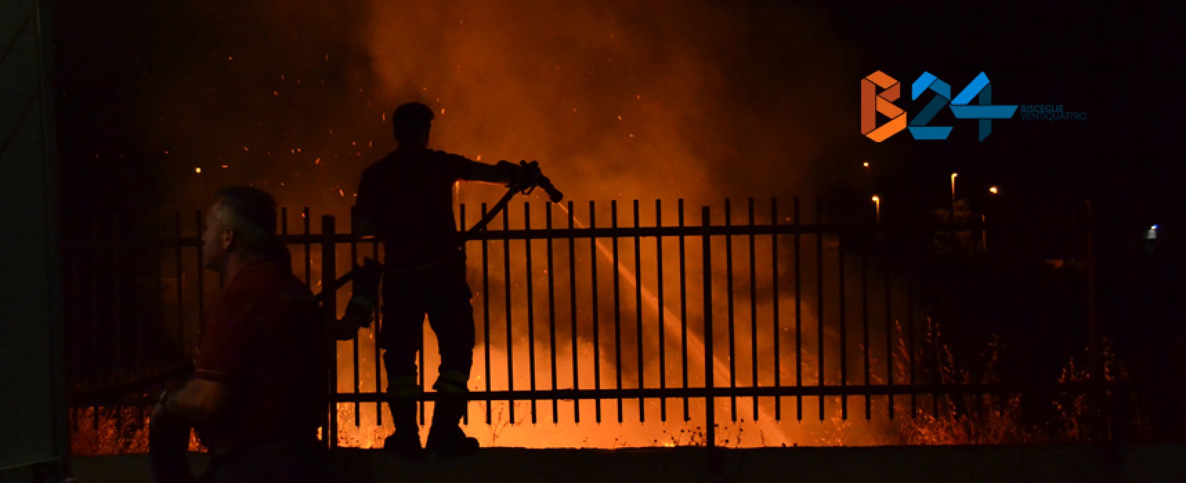 Ancora fiamme nella serata di ieri a Sant’Andrea: altri due roghi appiccati / FOTO