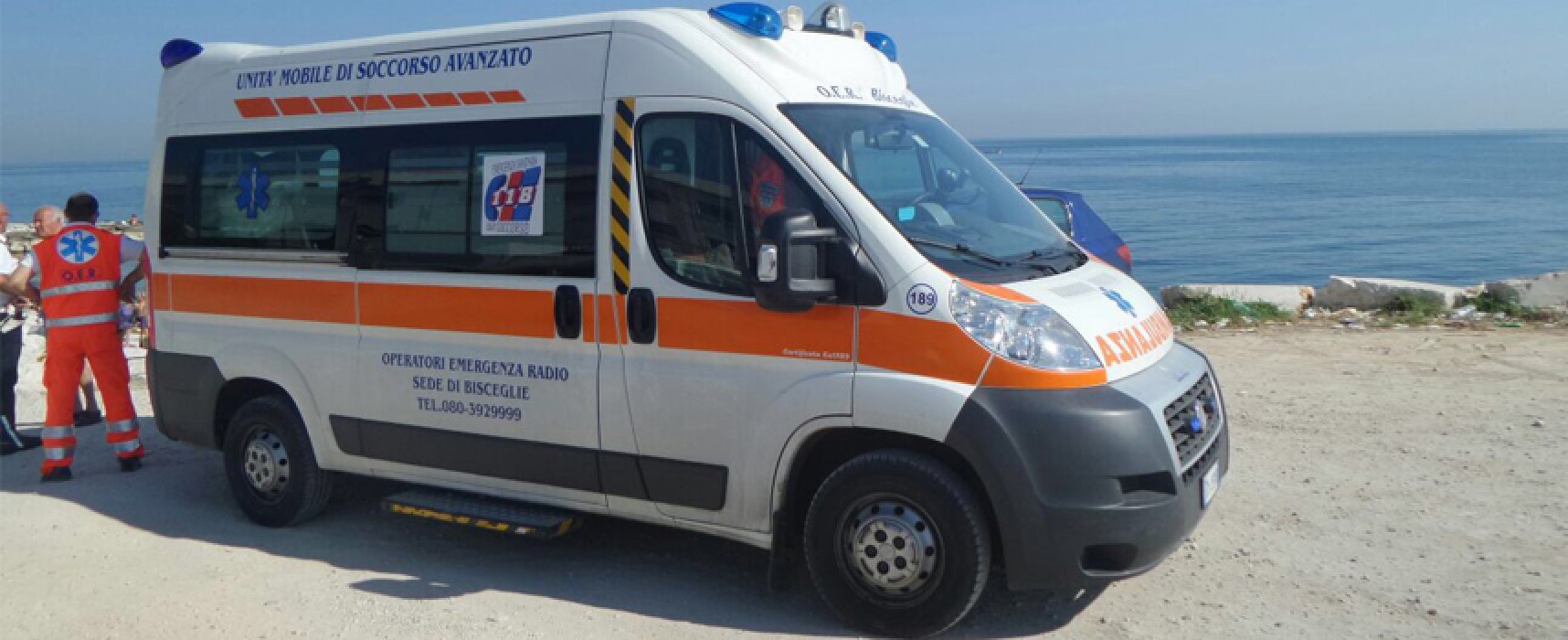 Chiede di vedere il mare di Bisceglie per l’ultima volta, ambulanza si ferma per esaudire desiderio
