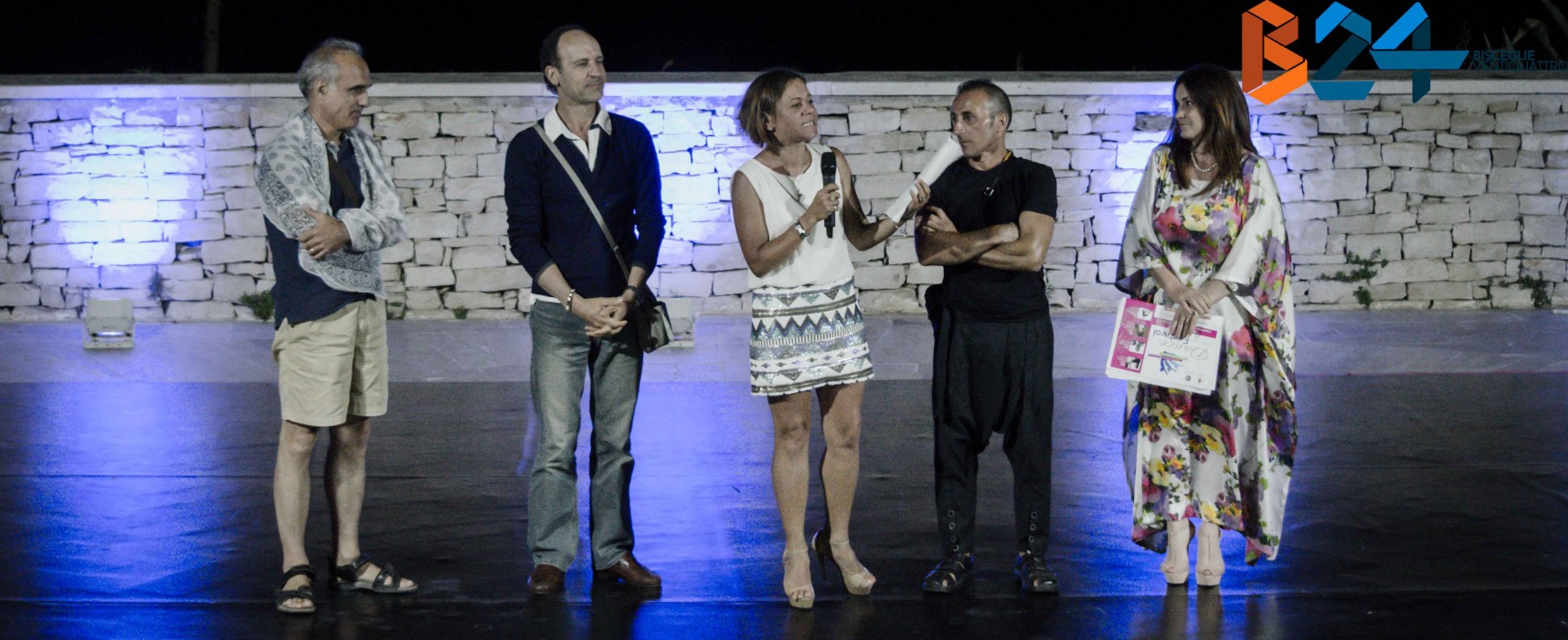 Il saggio finale al teatro Mediterraneo ha chiuso il Dance Festival 2015 / FOTO