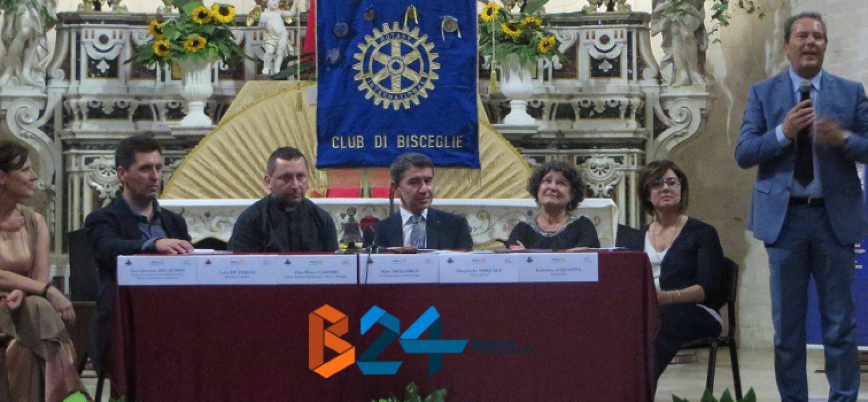 Presentato dal Rotary Club il restauro del coro ligneo della cattedrale di San Pietro