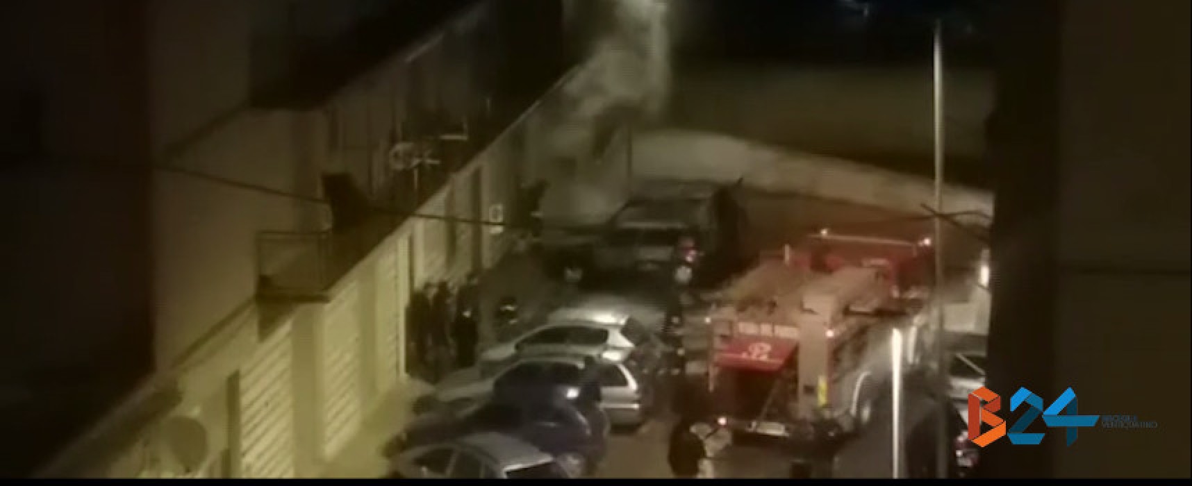 Incendiate altre due auto nella notte, questa volta in via Trani / VIDEO
