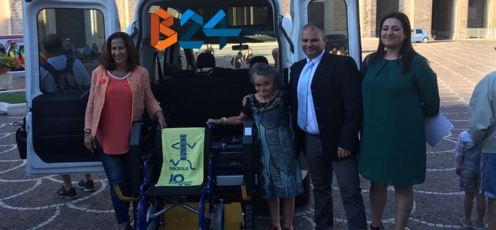 La cooperativa Kairos ha consegnato alla città di Bisceglie il suo primo “taxi sociale”