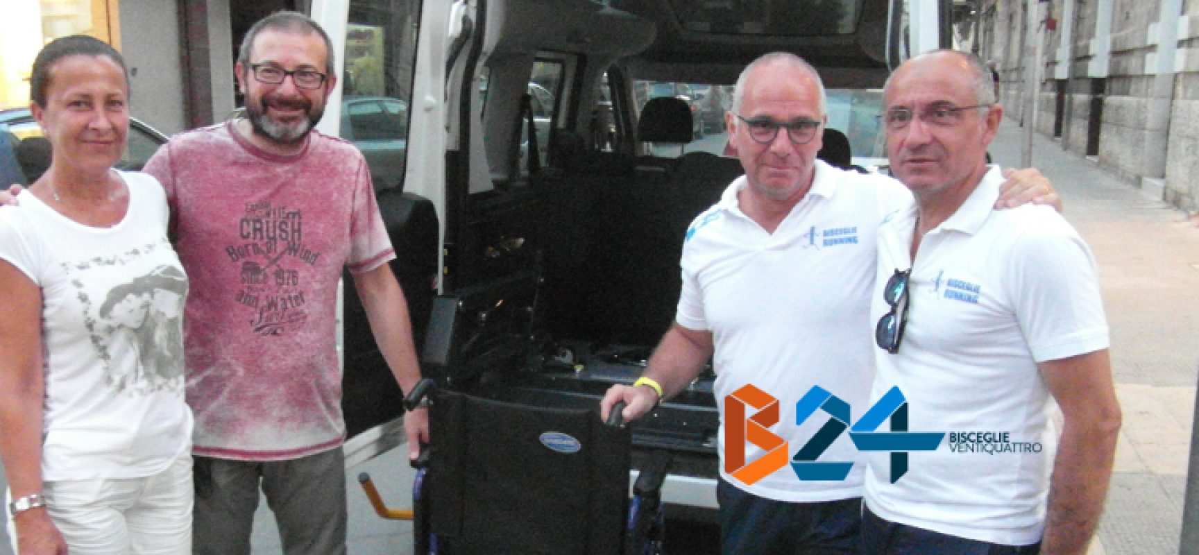 Bisceglie Running dona una nuova carrozzella al Taxi Sociale della Cooperativa Kairos