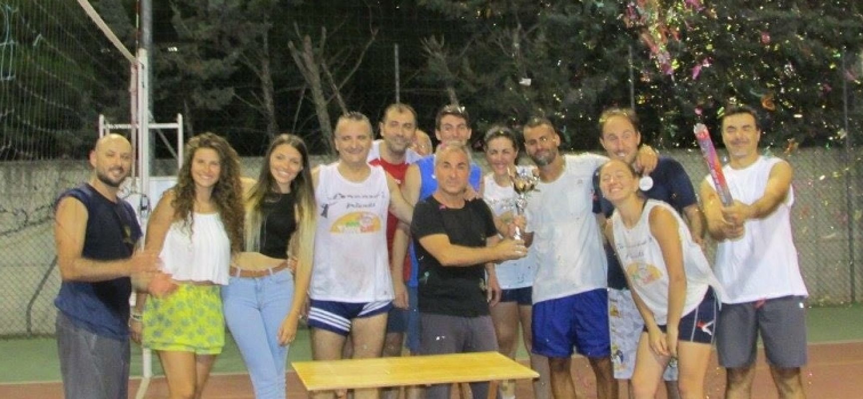 Torneo misto di pallavolo, i Lorenzo’s Friends vincono la 7^ edizione / FOTO
