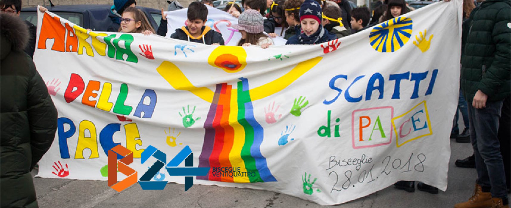 La Marcia della Pace colora di vivacità ed umanità le strade di Bisceglie / FOTO