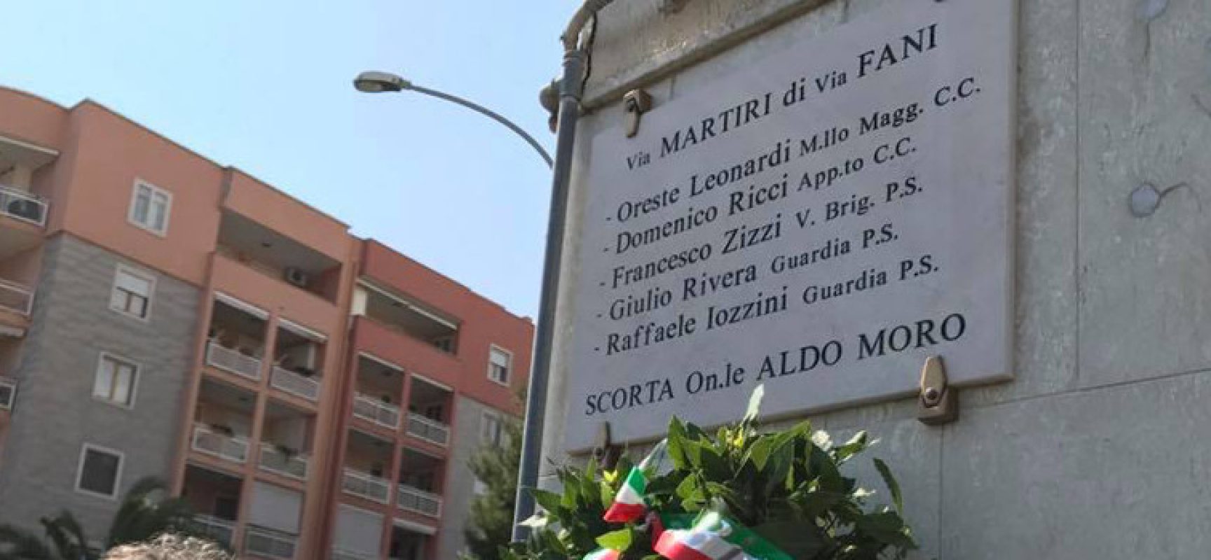 Eccidio scorta Aldo Moro, domani la sirena della torre maestra suonerà in ricordo delle vittime