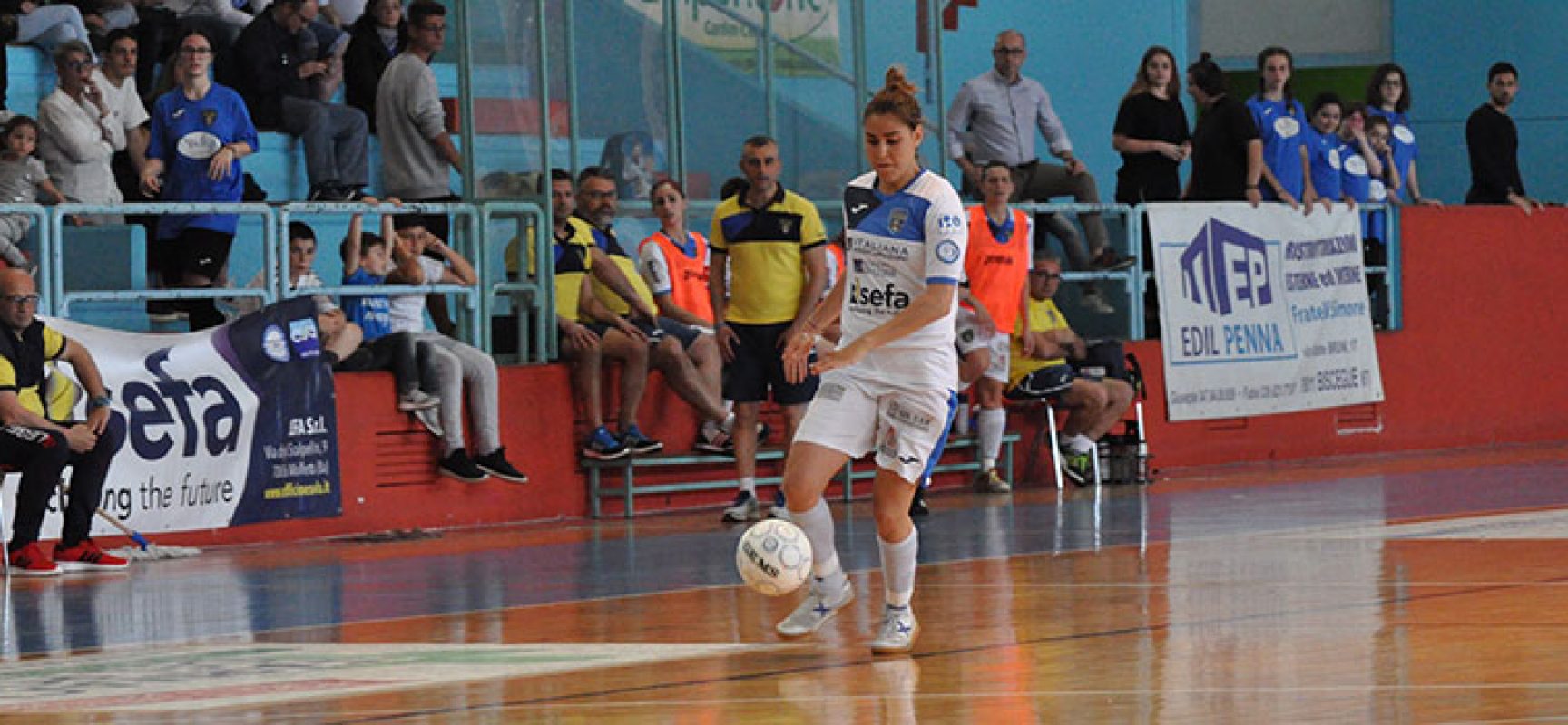 Domani atteso derby playoff tra Bisceglie Femminile e Futsal Molfetta