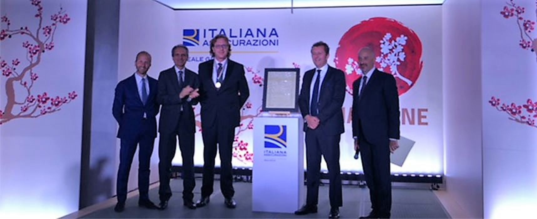 L’agenzia Italiana Assicurazioni di Giuseppe Di Luzio vince la prestigiosa Polizza D’Oro / FOTO
