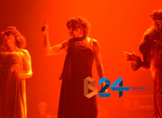 “Le Sorelle Lestrano cantano le canzoni della guerra” spettacolo di solidarietà a Bari