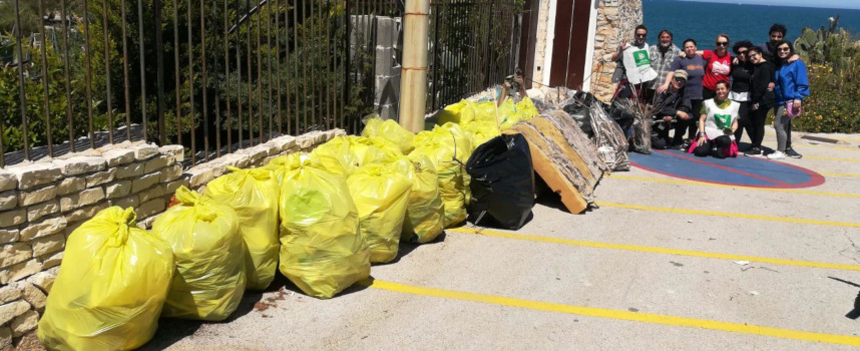 Pulizia spiaggia La Torretta, Pro Natura: raccolte 28 buste di plastica