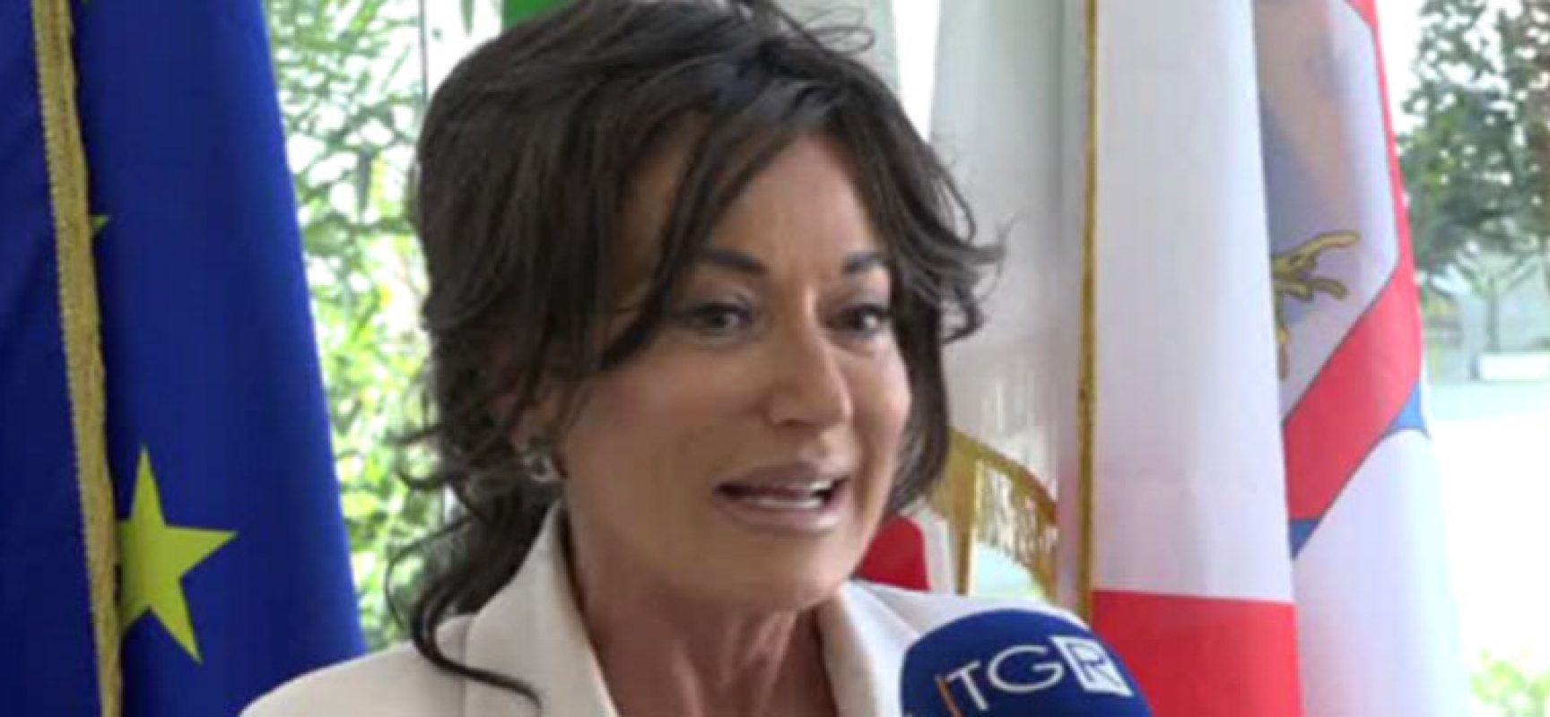 Circolo Unione, Enzo Magistà intervista l’ambasciatrice della Puglia nel mondo Nancy Dell’Olio