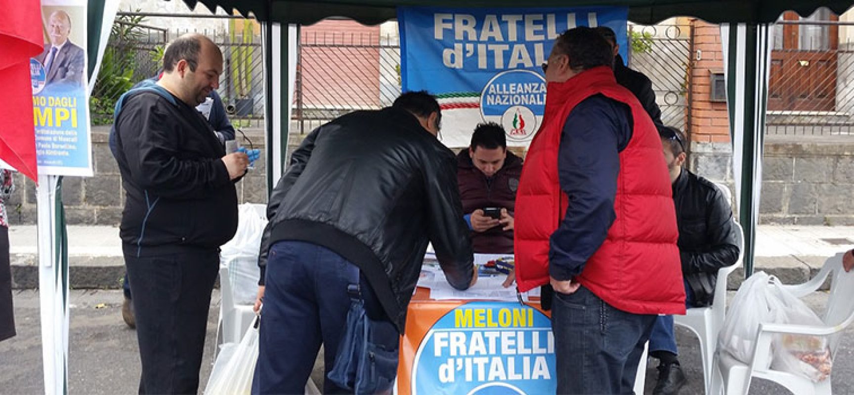 Campagna raccolta firme della sezione biscegliese Fratelli d’Italia su proposte Giorgia Meloni