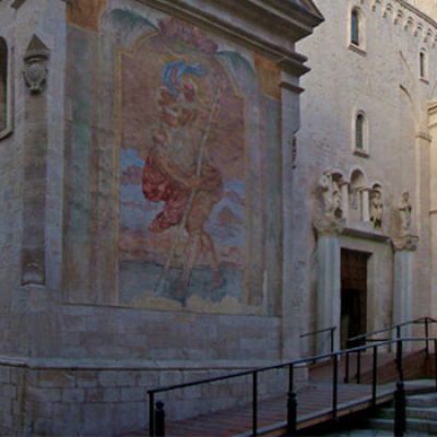 Il Borgo delle Meraviglie: il Maestro Sokol Gjergji e i suoi artisti in Piazza Duomo