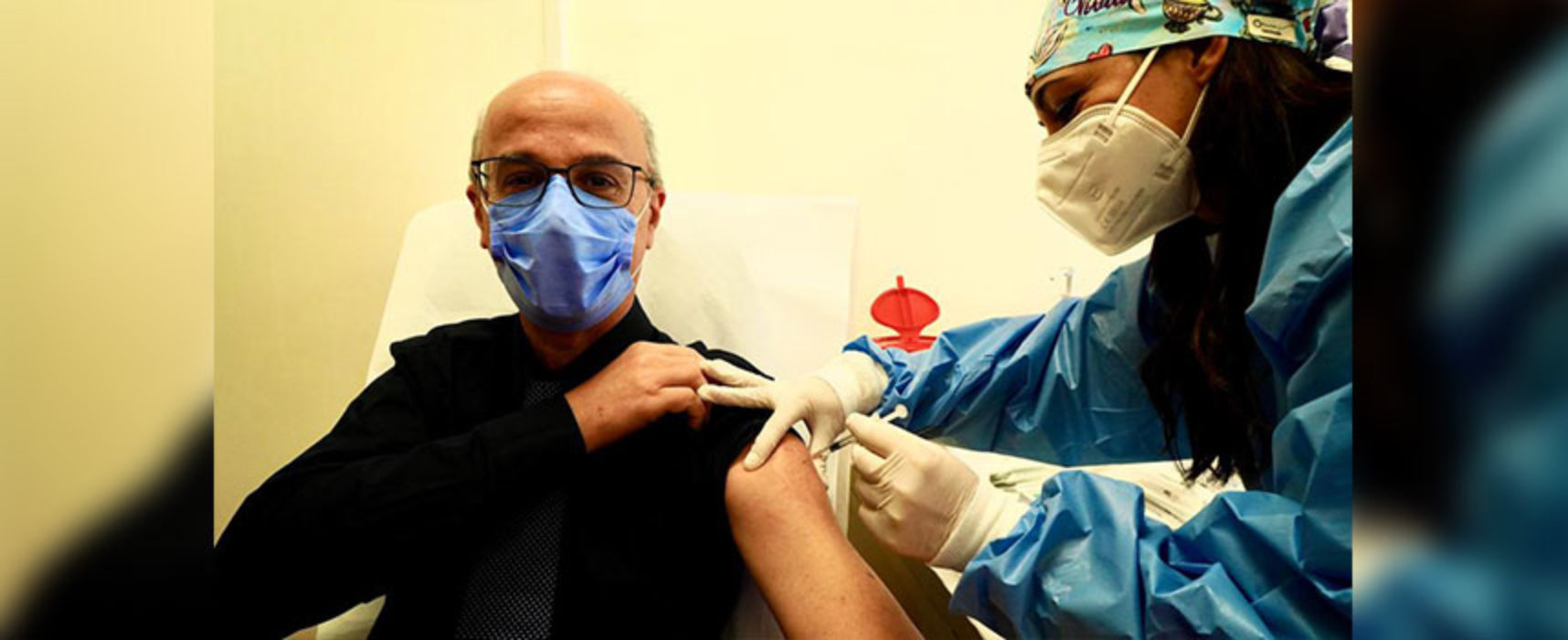 Stop a vaccino Astrazeneca in Puglia, Lopalco: “Vaccinazioni saranno riprogrammate”