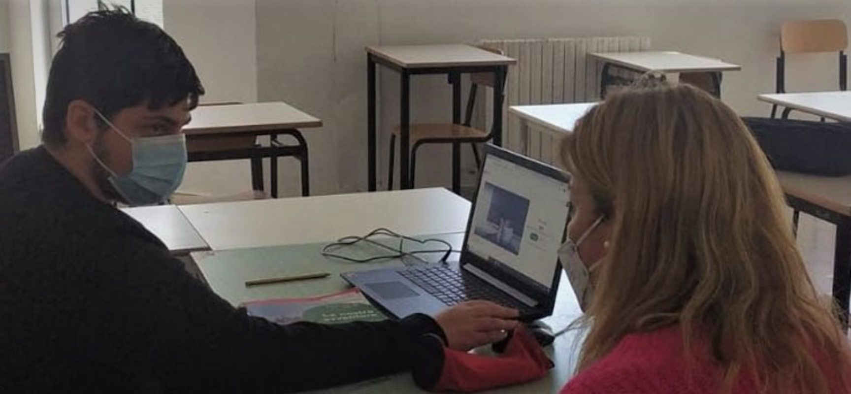 Rotary consegna tablet a studenti del “Cosmai” per inclusione digitale
