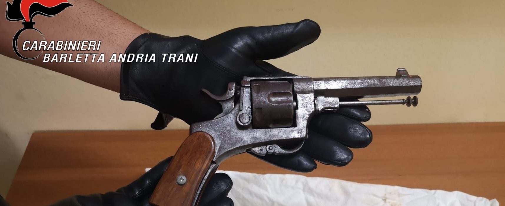 Deteneva illegalmente un’arma: Carabinieri arrestano 42enne biscegliese