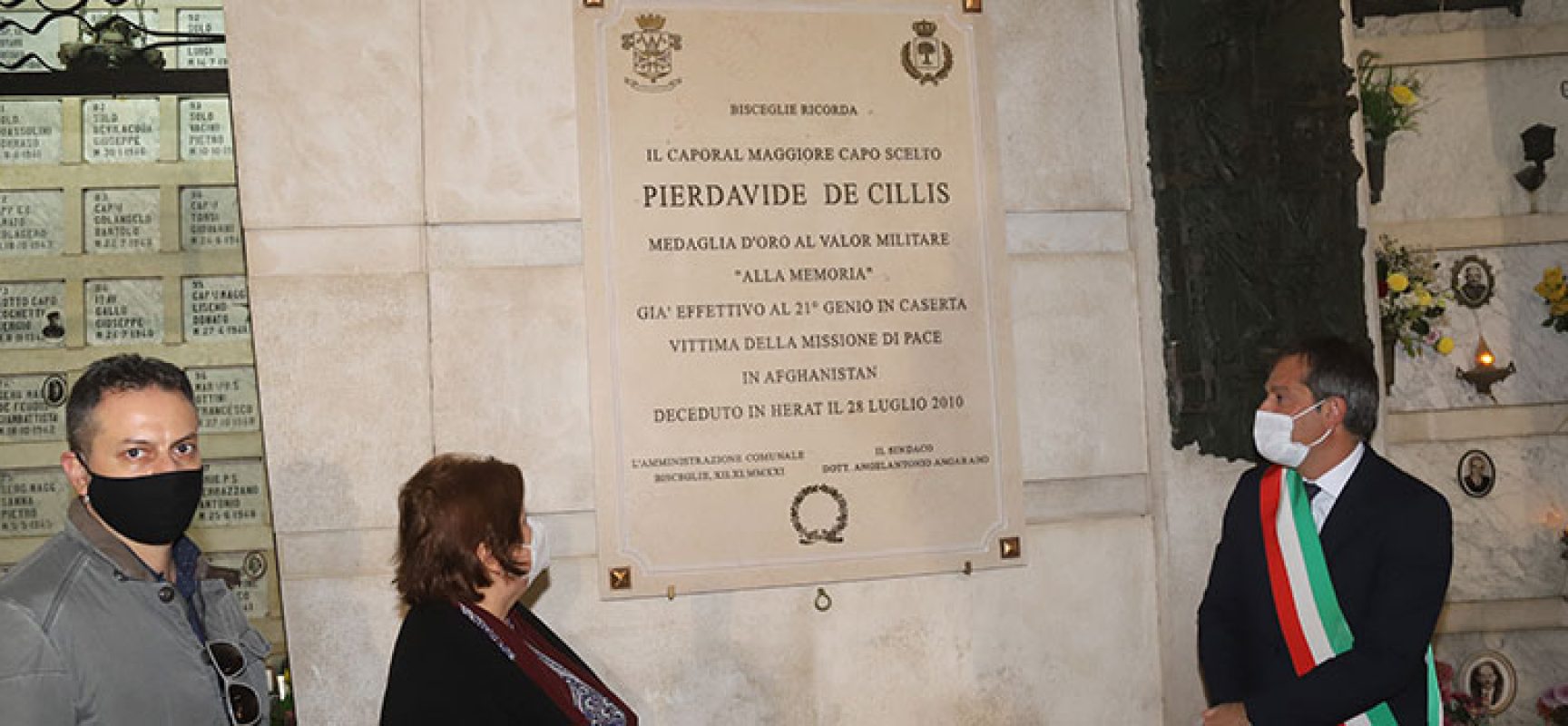 Bisceglie ha omaggiato la memoria di Carlo De Trizio e Pierdavide De Cillis / FOTO