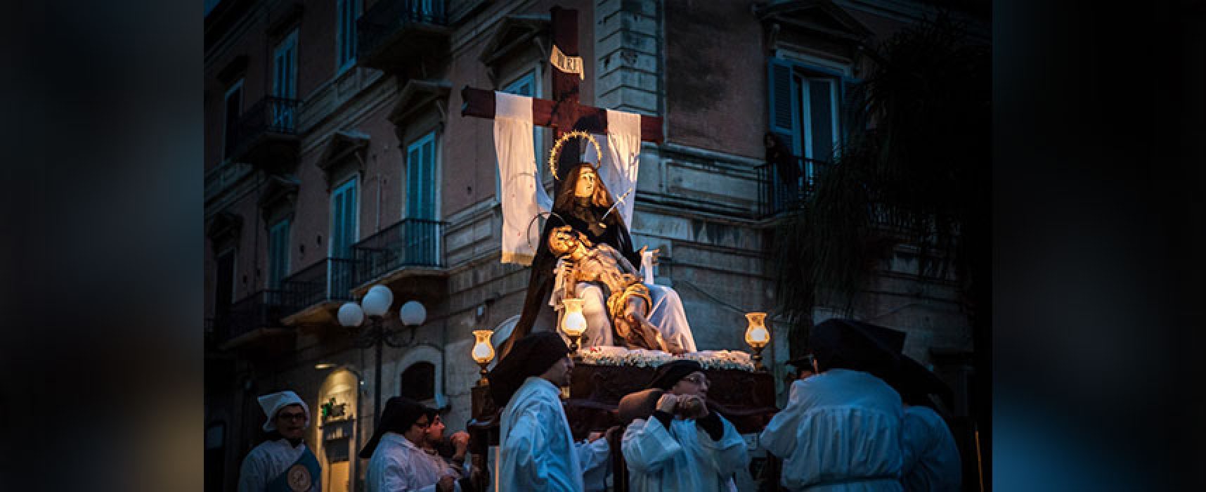 Statua Madonna della Pietà in disfacimento, avviate iniziative per il restauro