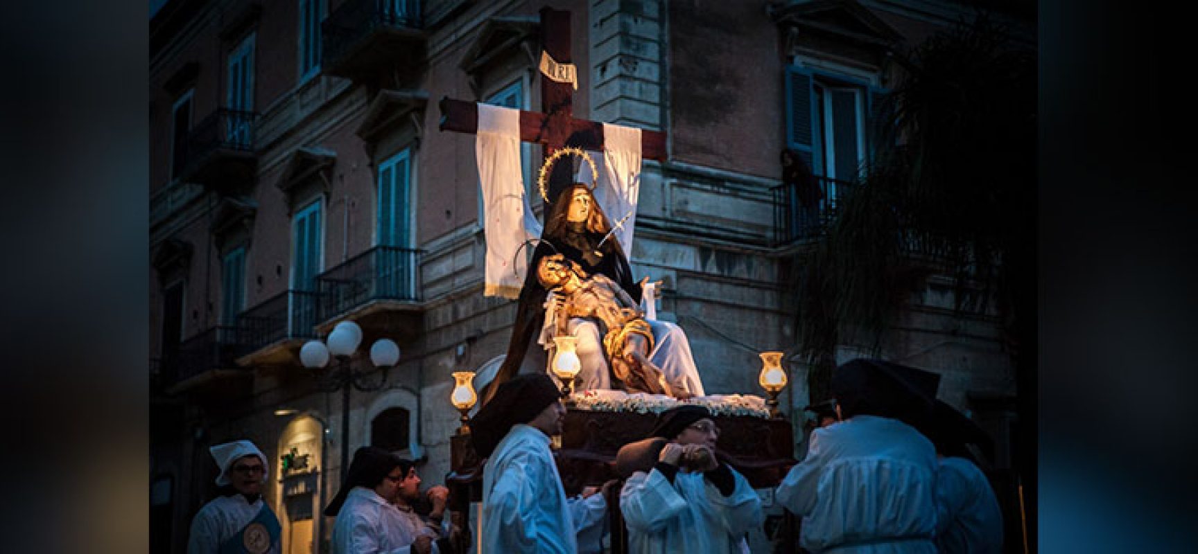 Statua Madonna della Pietà in disfacimento, avviate iniziative per il restauro