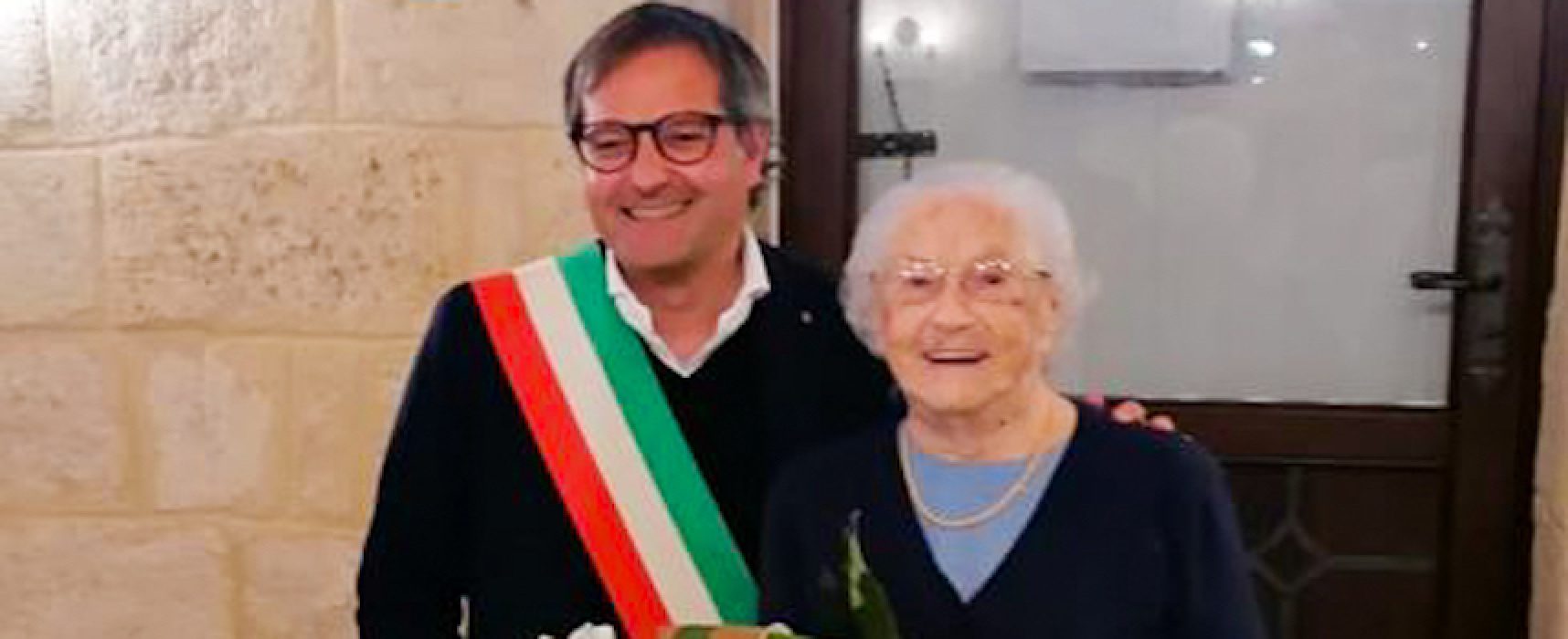 La signora Maria festeggia 100 anni: gli auguri del sindaco Angarano