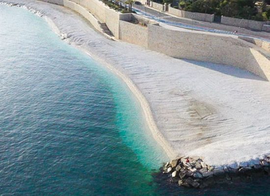 Comune di Bisceglie riconsegna nuove spiagge con ciottoli e litoranea consolidata