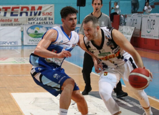 Basket Serie B, al Paladolmen è tempo di derby tra Bisceglie e Corato