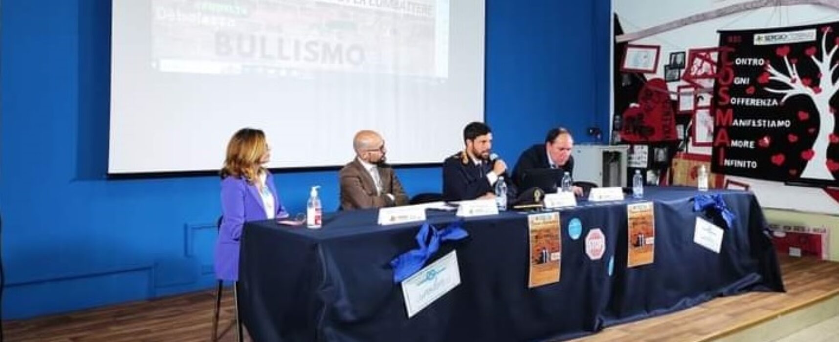 Bullismo e cyberbullismo, incontro tematico all’Istituto “Sergio Cosmai” / FOTO