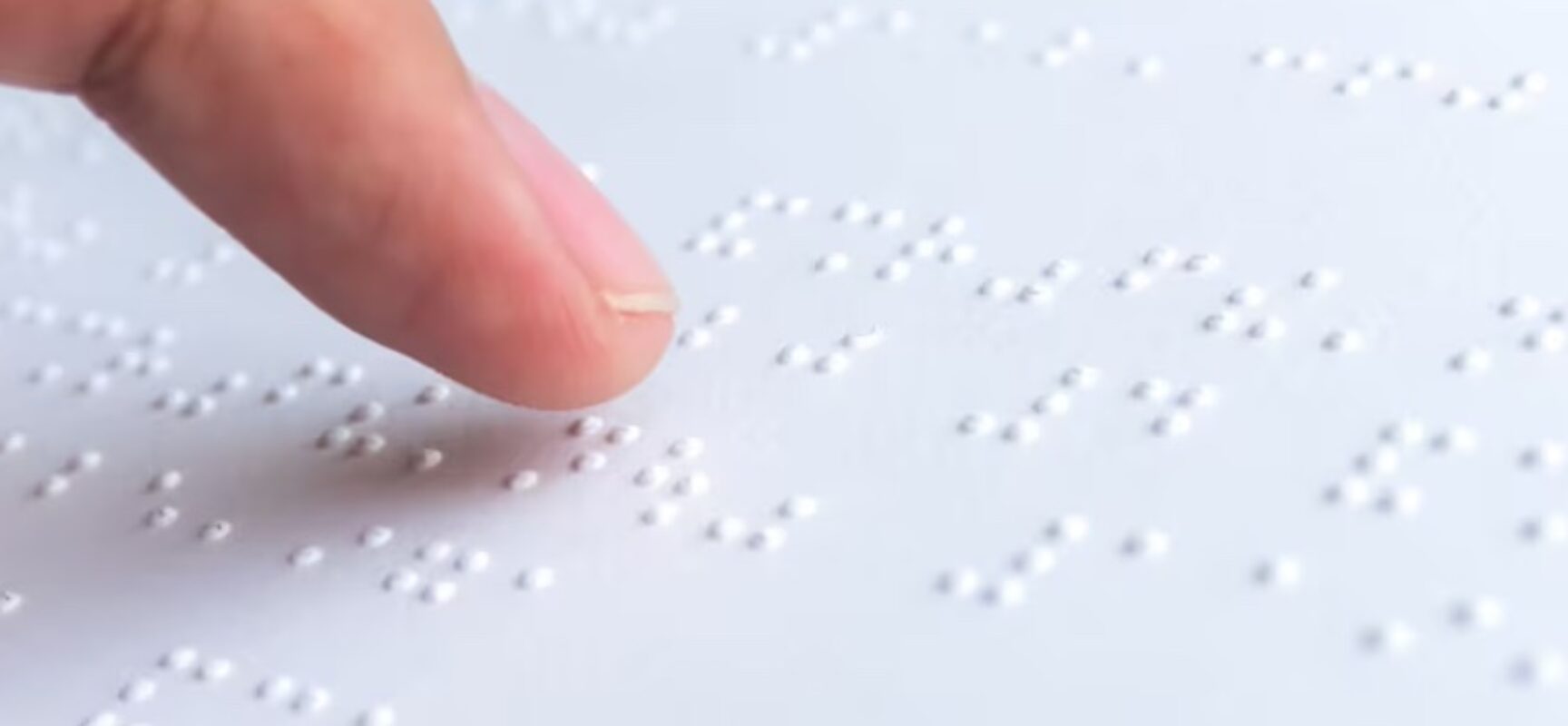 Una guida in Braille per il centro storico di Bisceglie: la lodevole iniziativa del Lions Club
